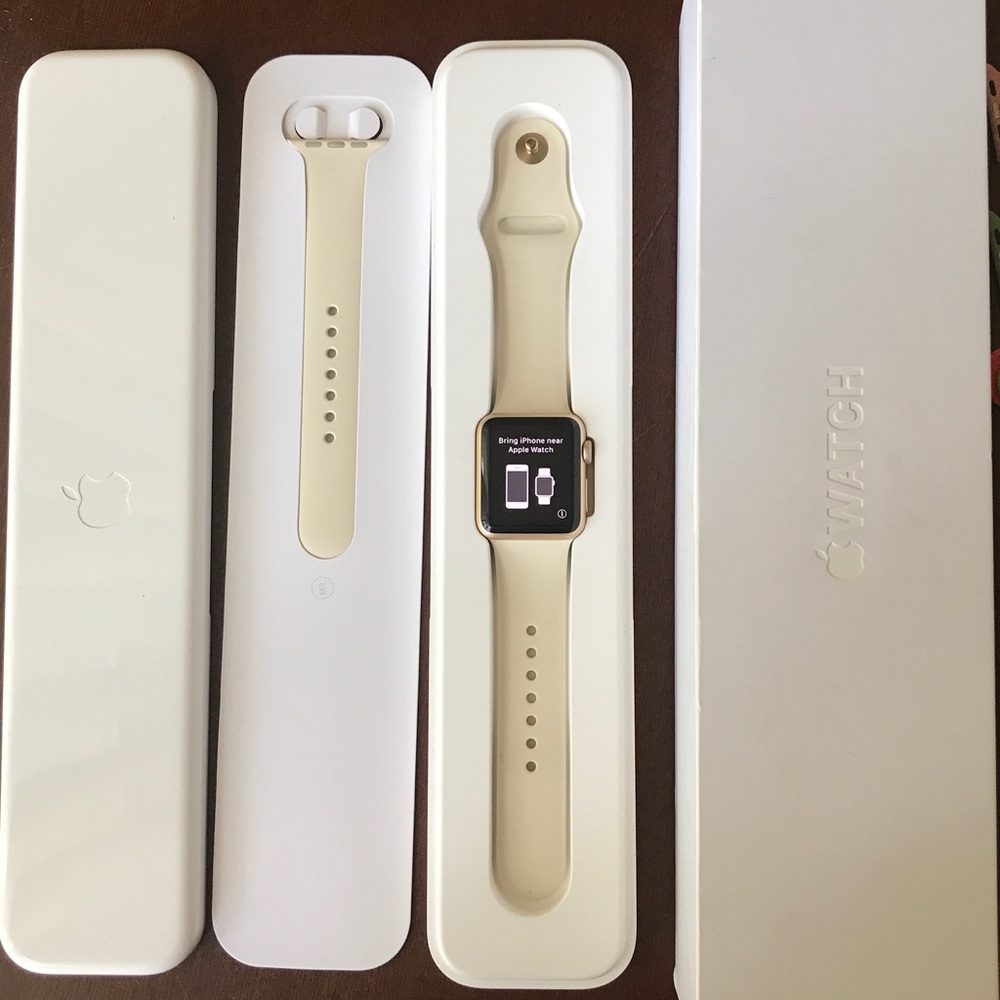 38mm Gold Apple Watch Series 1